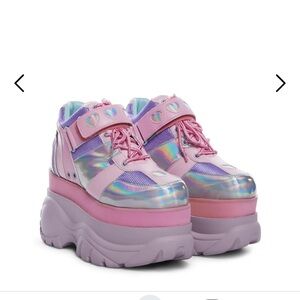 Fairywalker Holographic Heart Platform Sneakers